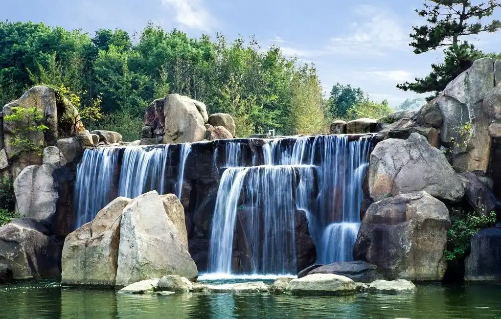 关于人造溶洞假山直塑瀑布景观的设计说明