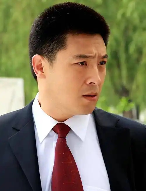 "小品王"孙涛:连续16年登上舞台,他是山东的骄傲吗?_父亲_表演_李莉