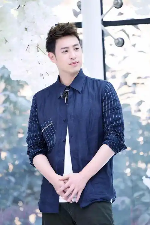 明星| 潘玮柏:低调内敛不张扬,这个嘻哈歌手不一般