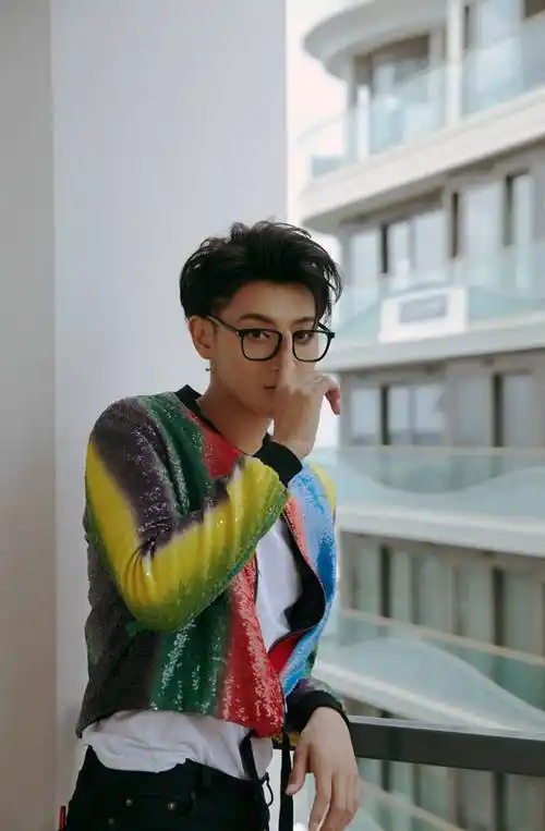 原创中餐厅8拟邀名单公布苏有朋杨紫回归王嘉尔黄子韬加盟