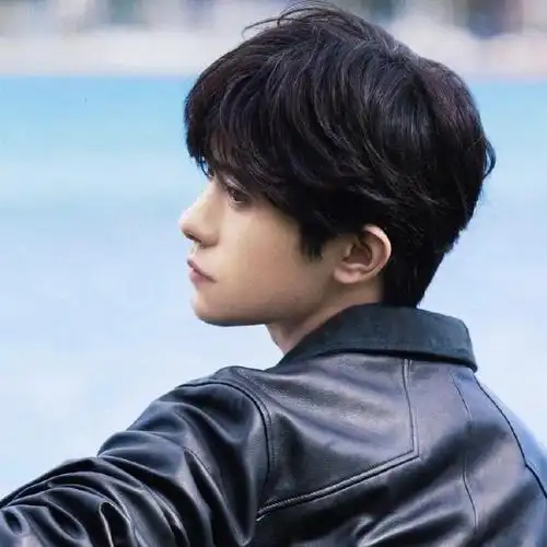 易烊千玺积家全球代言人##易烊千玺电影小小的我