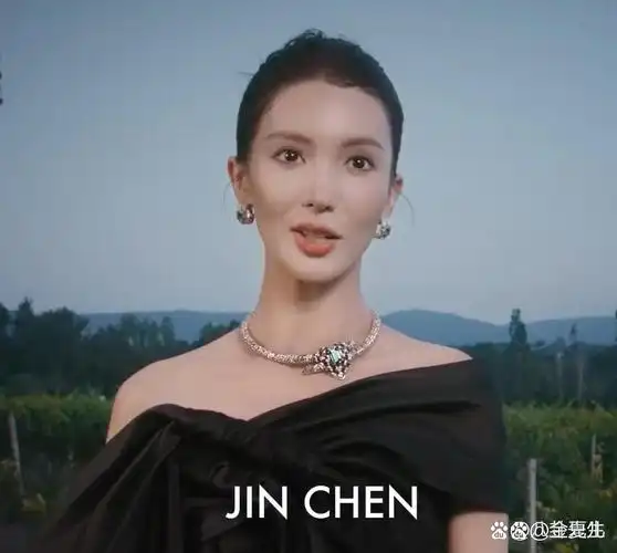 金晨现在的脸,怎么越看越奇怪了?