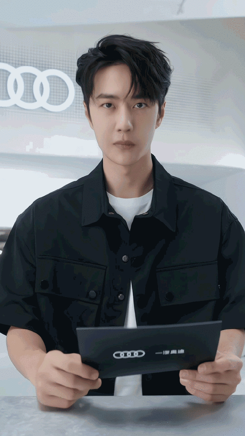 王一博营业满电出发##王一博