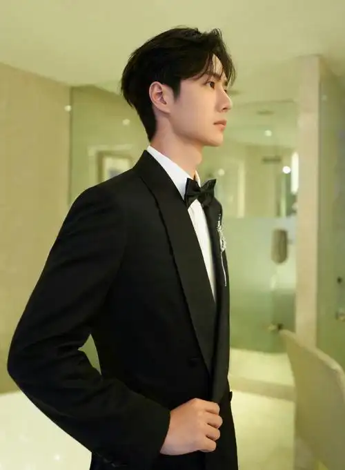 长风破浪##王一博长风破浪##王一博魏若来