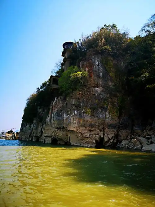 鄱阳湖口石钟山
