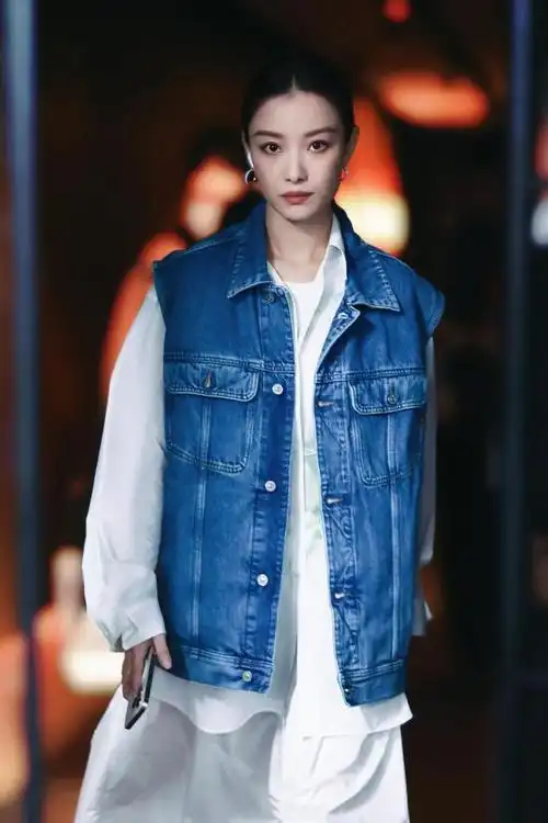 倪妮驾驭时尚的能力有多强?多样化的穿搭风格,展现优雅与个性!