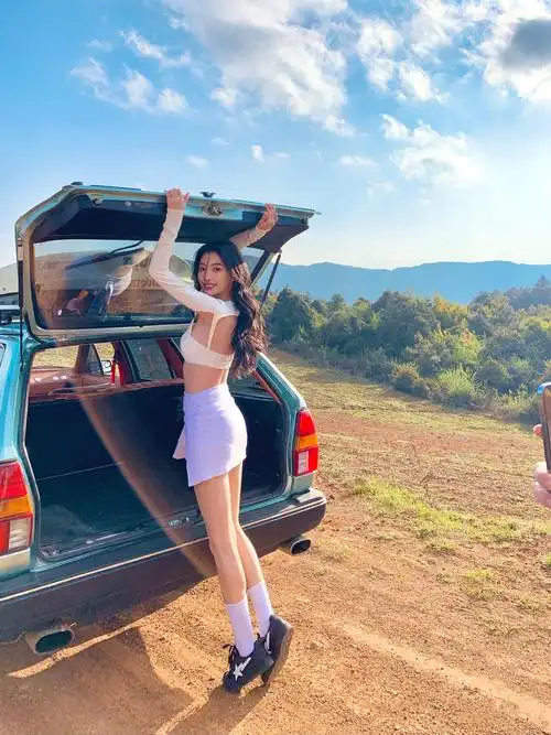 人间绝色易梦玲