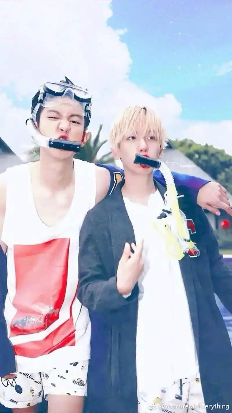 边伯贤朴灿烈帅哥壁纸