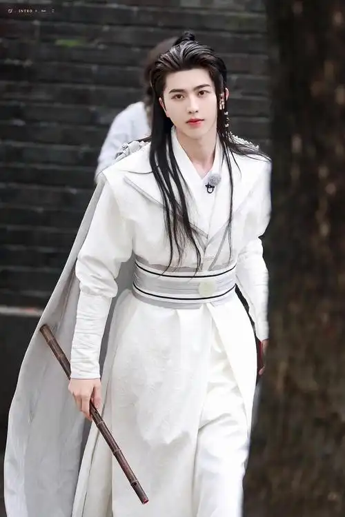 回应: 蔡徐坤 古装造型(更新)