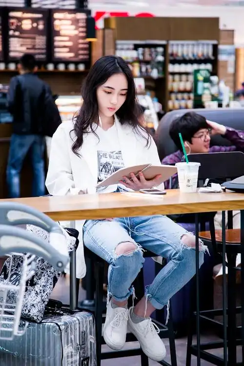 赵嘉敏 jiamin zhao的图片