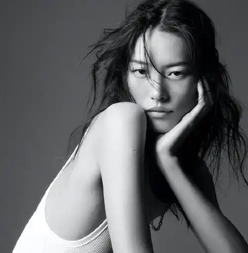 刘雯##封面大赏