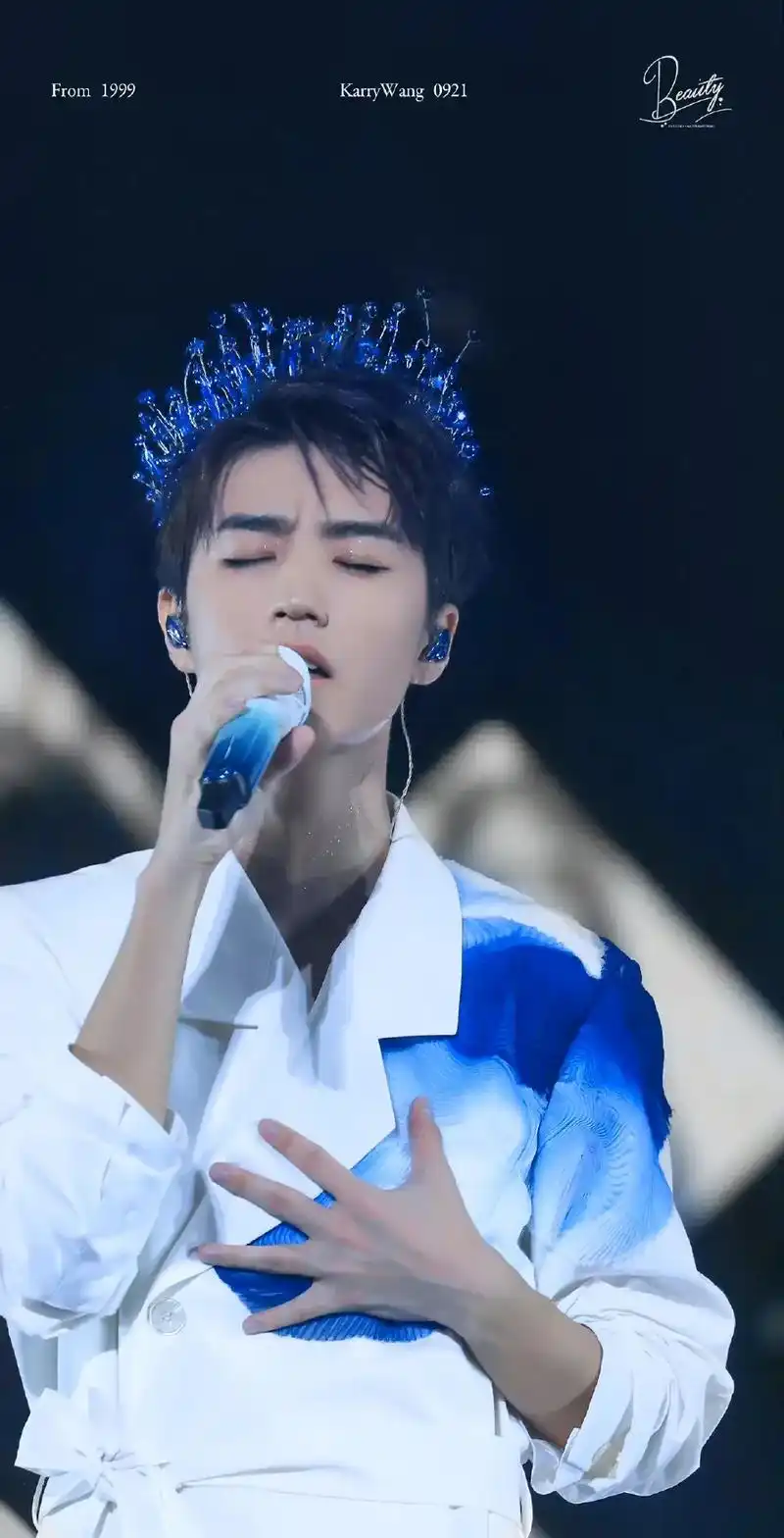 你看,两年了#王俊凯无边界演唱会  - 抖音