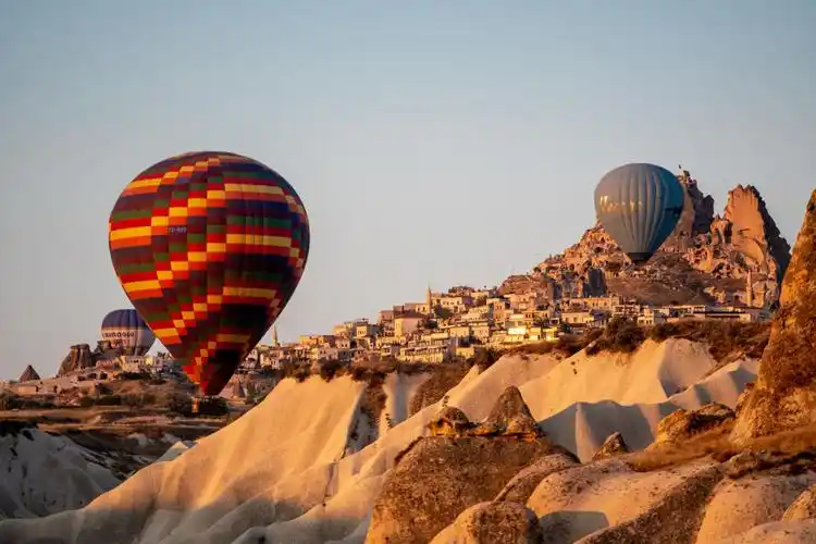 浪漫土耳其 卡帕多奇亚 热气球