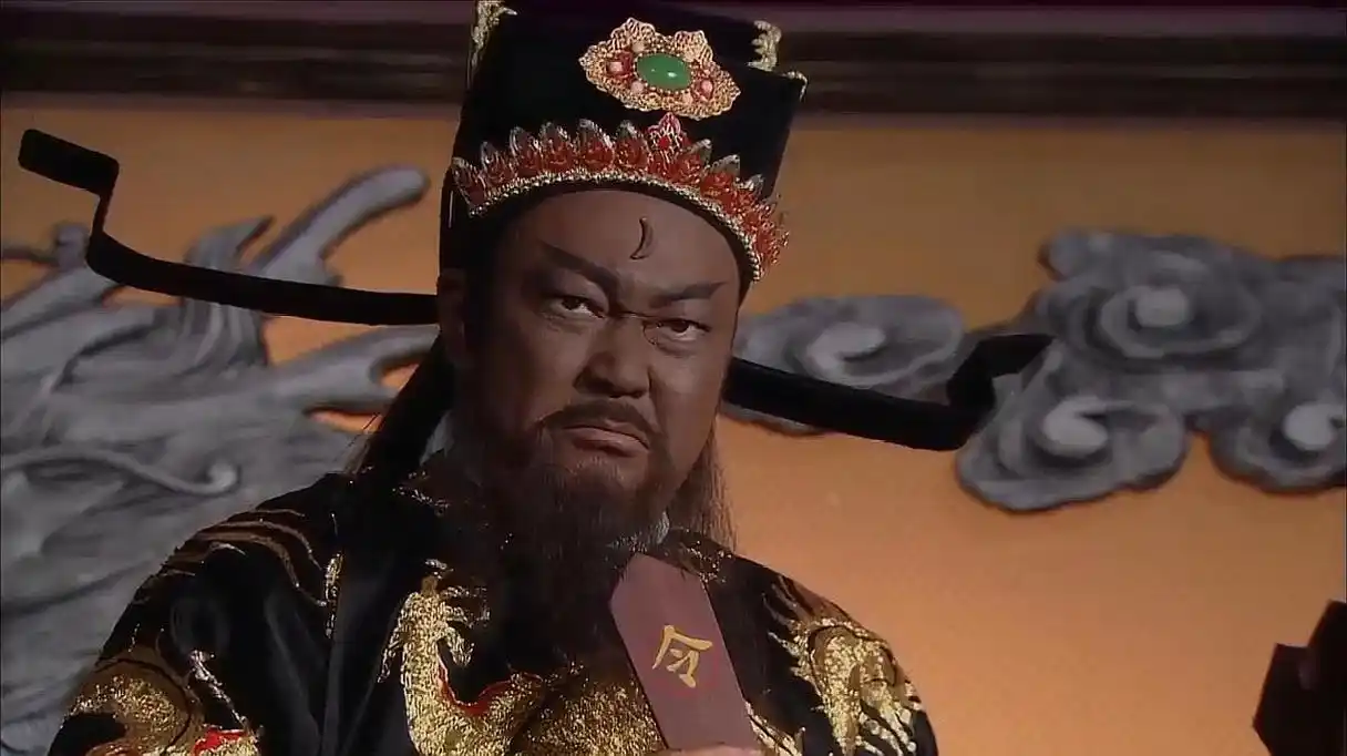 金超群版包青天有人数过一共拍了多少集么