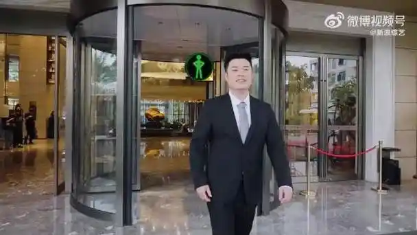 老舅把陈赫认成酒店安保