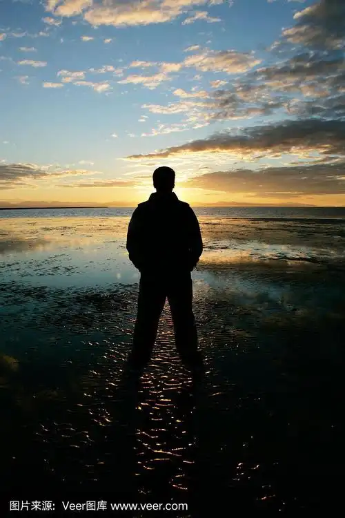 xxl孤独的男人剪影