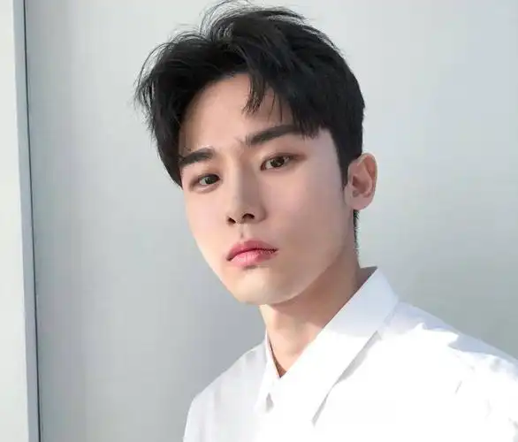 男士流行发型这5款发型帅气有型简单好打理