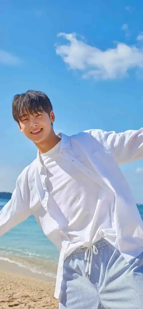 车银优有哪些出圈神图? - 知乎