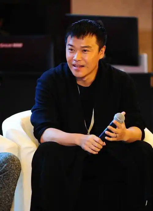 从之前陈思诚上节目说的话来看,佟丽娅分手是离晚了!_因为_父亲_生活