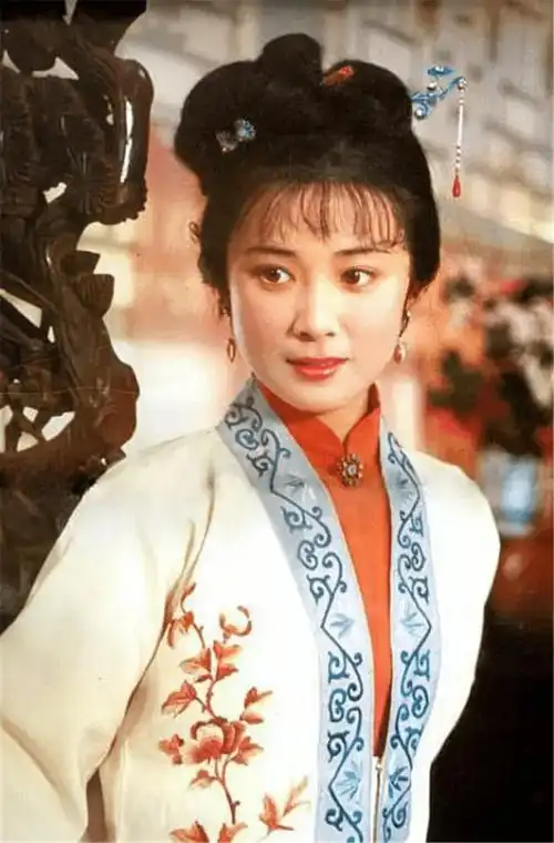 30年前周迅第一次演电影同是聊斋题材评价比画皮高