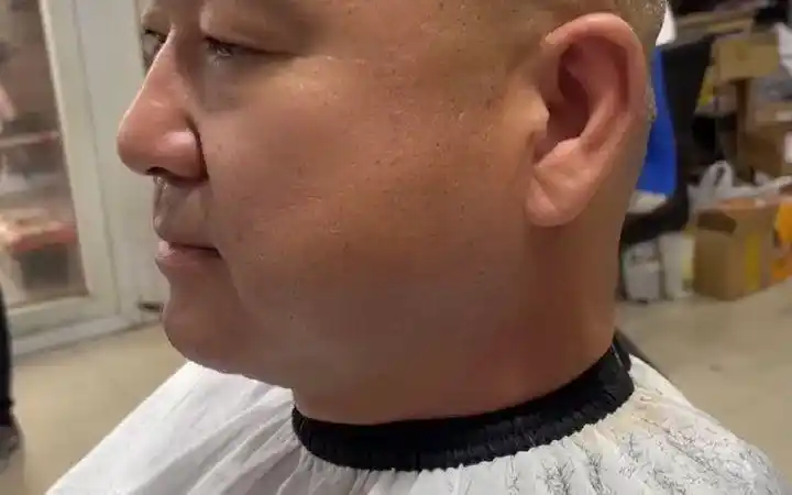 美发人必会的中年人硬汉寸头