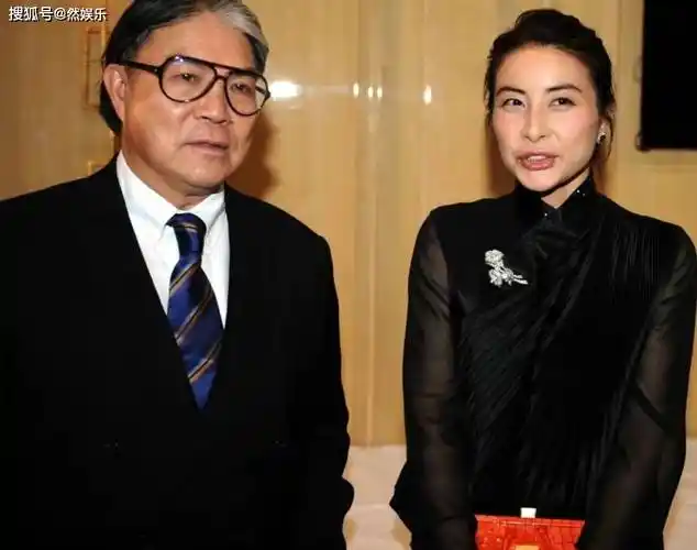 原创39岁郭晶晶还要生四胎老公霍启刚首次出面回应外界传闻