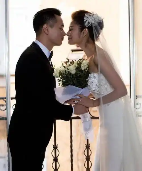 老公,带娃不周只顾宠猫,致一岁儿子误食猫粮大哭_陈荣炼_女儿_富豪