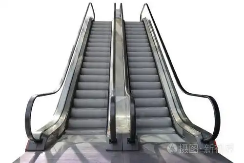 外分离与剪切路径的白色背景上的购物商场自动扶梯台阶