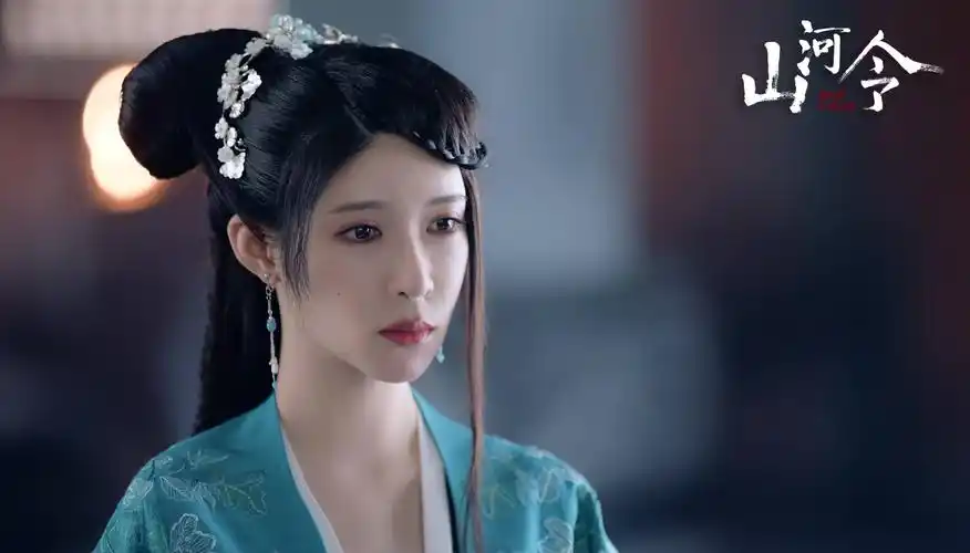 柯乃予《山河令》收官 雨下撑伞镜头引发热议