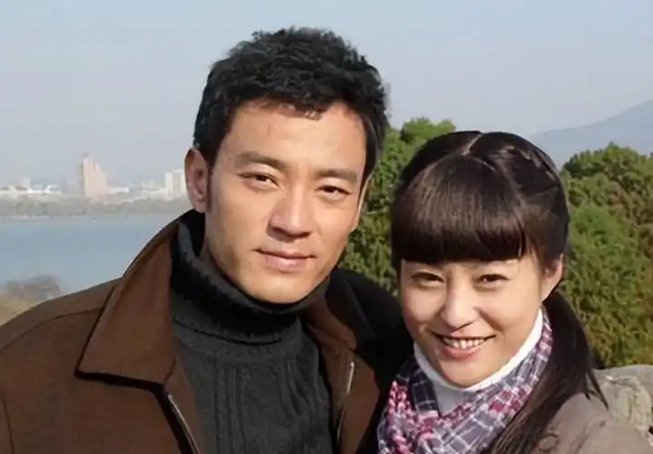 回顾李光洁踏着郝蕾上位负过殷桃后竟为小10岁的她收心