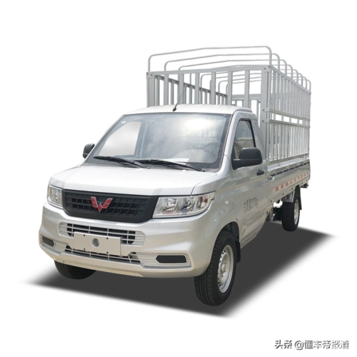 五菱荣光新卡加强型仓栅车,同样提供单排2座和双排5座车型,单排车型长