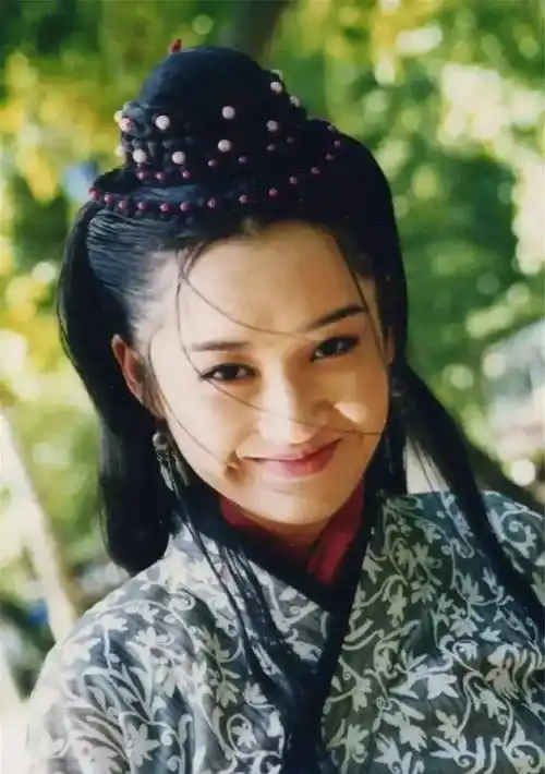 有一种美叫许晴_任盈盈_冯小刚_角色