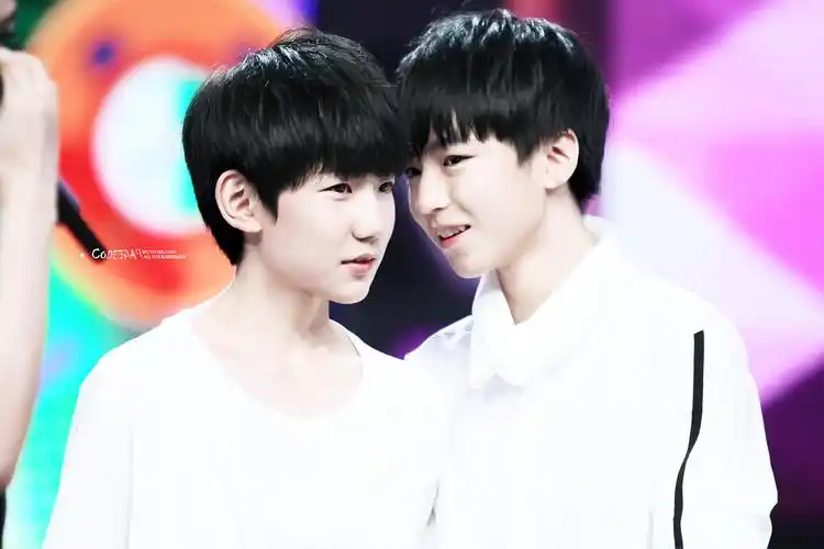 14052073王俊凯73王源73快乐大本营 六一快乐 9p