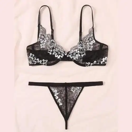 法式少女黑色性感超薄蕾丝镂空绑带内衣有钢圈半透明透视文胸套装