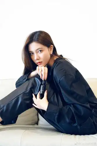 原来宋妍霏和王霏霏不是一个人啊