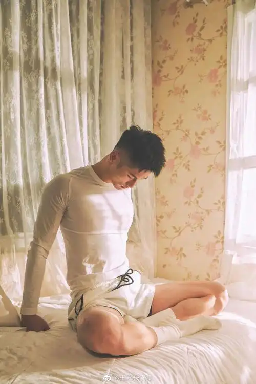 帅哥##颜值##小鲜肉##腹肌