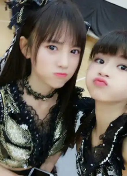 鞠婧祎 林思意;照片集合