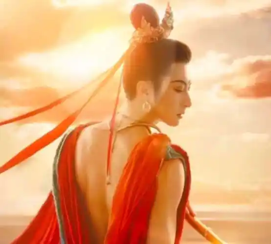 李孟羲敦煌飞天图片(盘点最近很火的四川最美男菩萨李孟羲敦煌15张cos