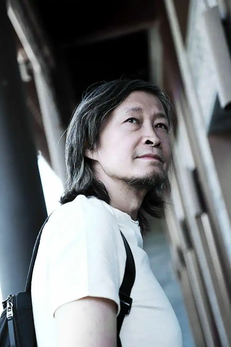 中国艺术家书法创作"更团结"奥林匹克新格言_央广网