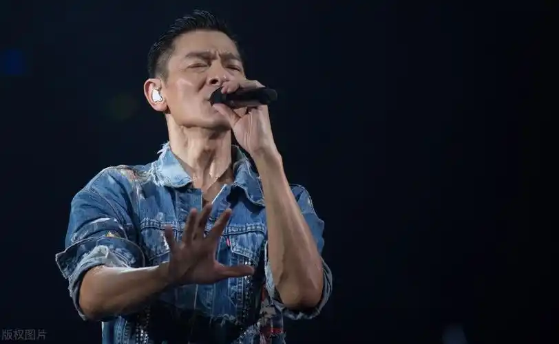 刘德华的《十七岁》大家都听过,可你们了解它歌词背后的故事吗