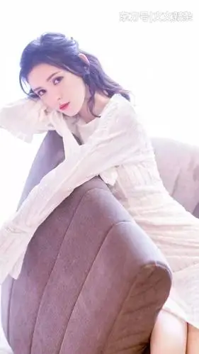 张予曦纯素颜去剧组拍戏,张予曦对自己真狠,暴露真实颜值