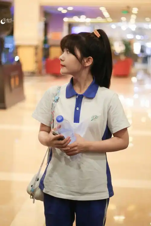 赖美云高马尾校服造型##赖美云向前冲