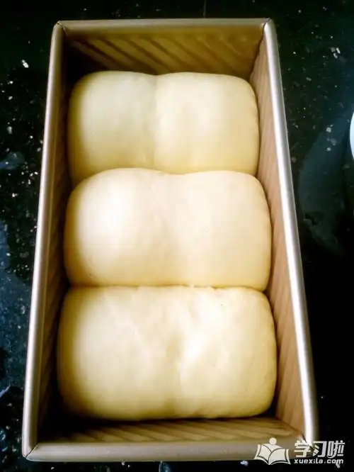 豆沙吐司面包的家常做法步骤图解