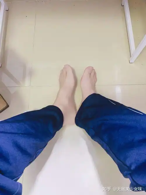 能不能赤脚去学校? - 知乎