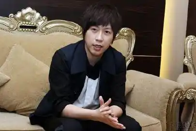 阿信[超话]#20110915 3dna广州宣传 来自夜访你家吸血鬼 - 微博