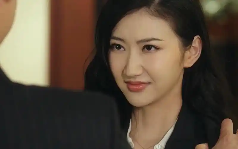 《澳门风云》景甜被下药-影视综视频-搜狐视频