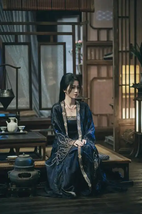 虞书欣云之羽##云为衫钓系王者