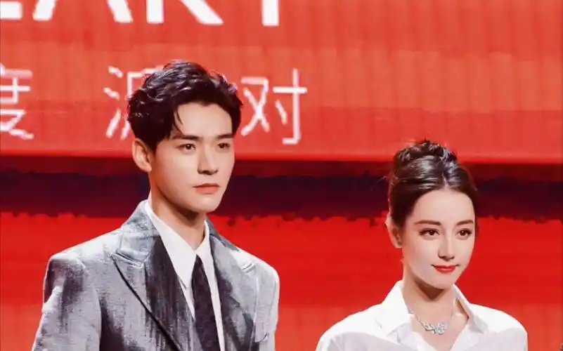 【迪丽热巴×龚俊】给大家一点内娱浓颜cp的暴击 啊啊啊啊啊求一个