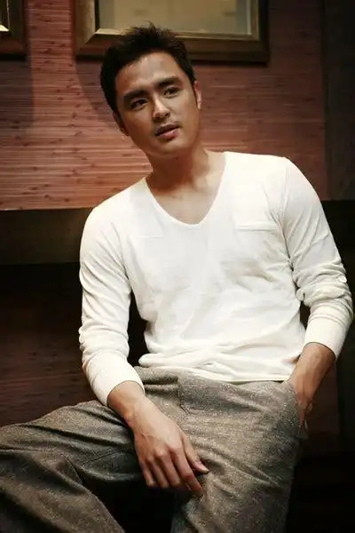 明道个人资料_新闻_图片_视频_作品_百田明星大全