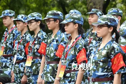 【莞视界】东纵小战士入驻虎门沙角部队 体验军人生活